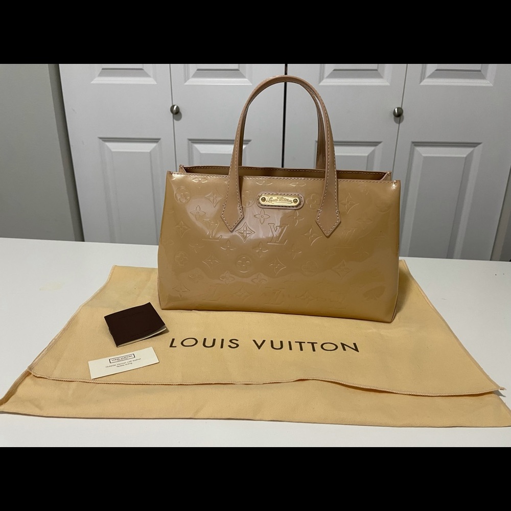 Louis Vuitton Wilshire Vernis PM